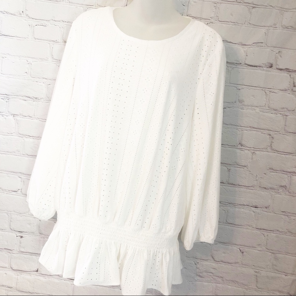 Adrianna Papell Eyelet Top XL